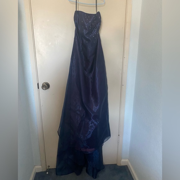 Scott McClintock Gown size 4 - Picture 2 of 4